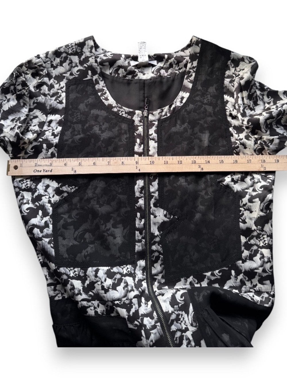 ICB NEW YORK Black White 100% Silk Floral Zip Front Dress Size 10 - Picture 8 of 9